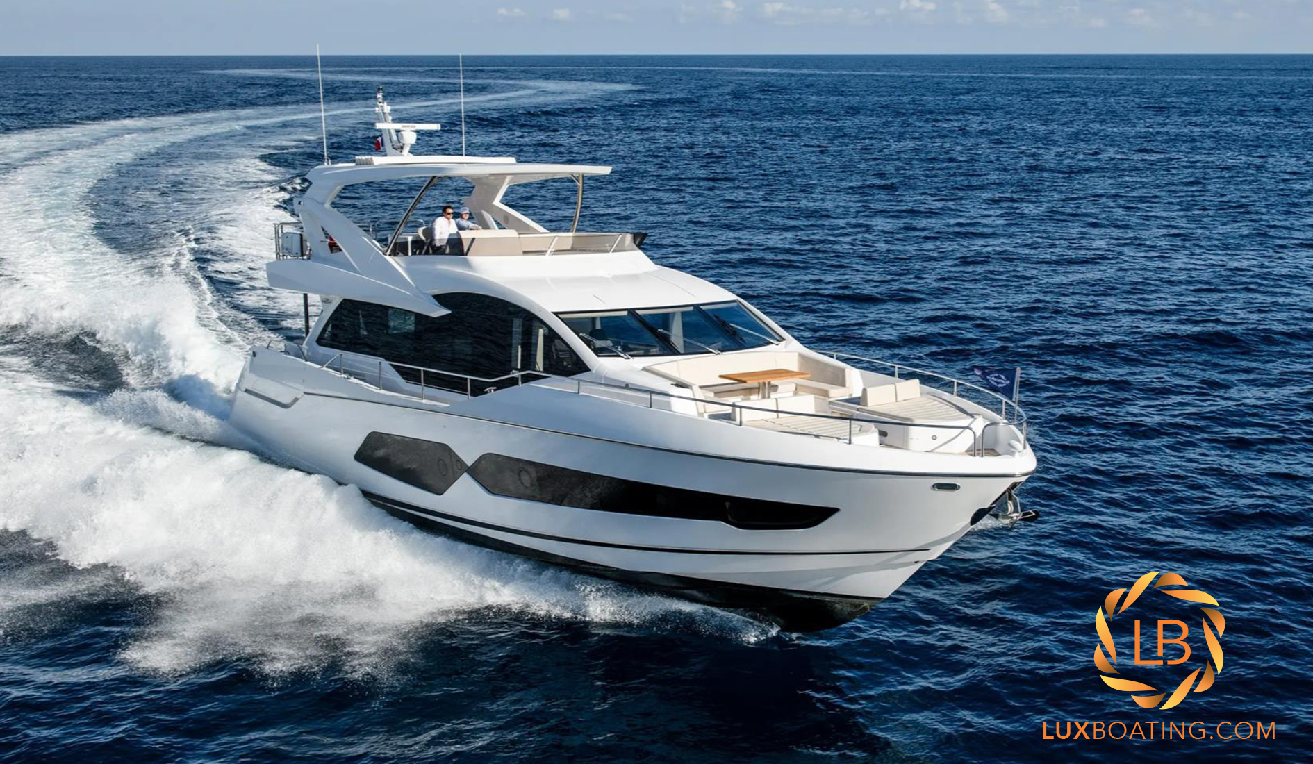 2023 SUNSEEKER 76 YACHT