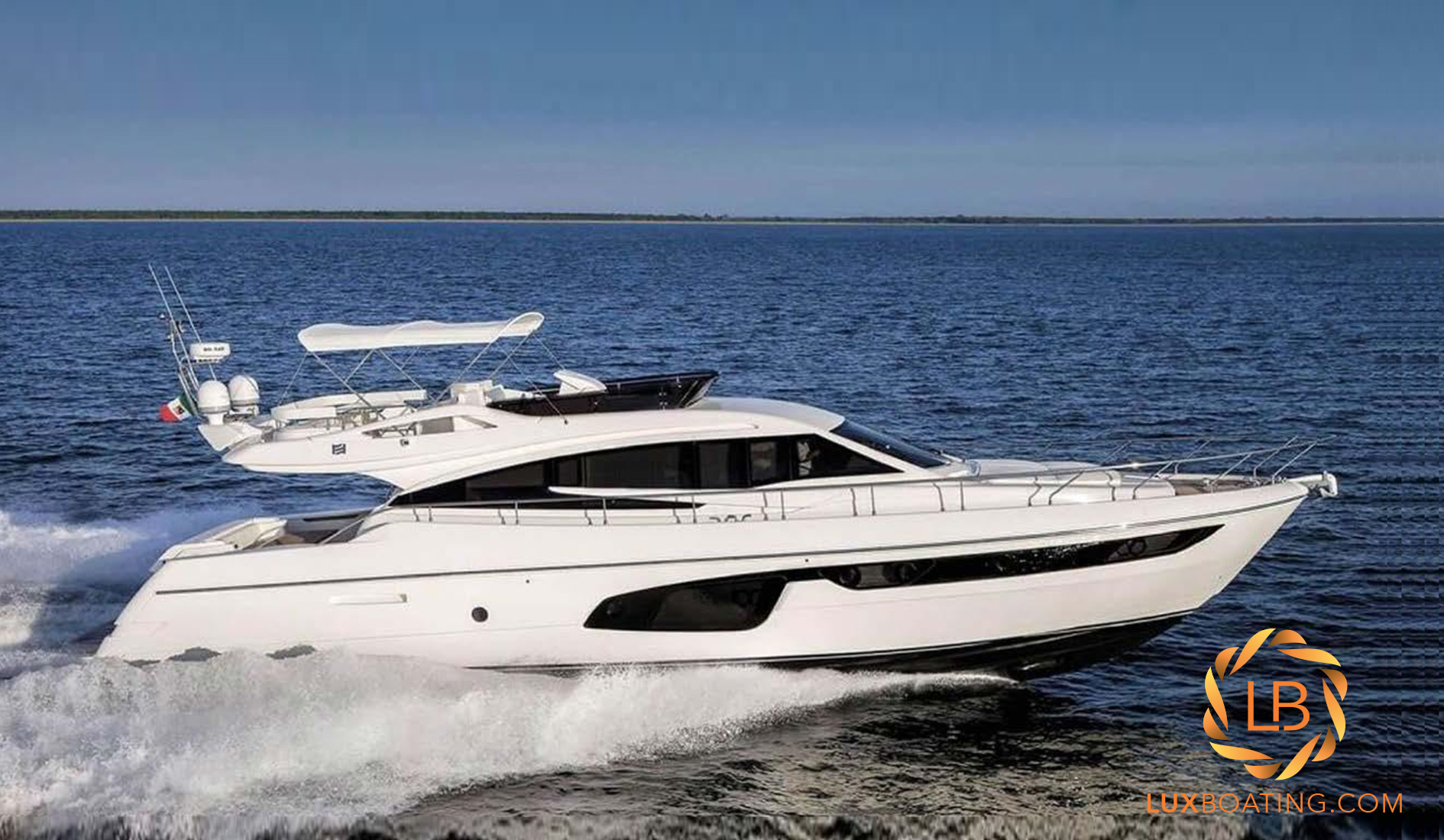 2015 FERRETTI YACHTS 650