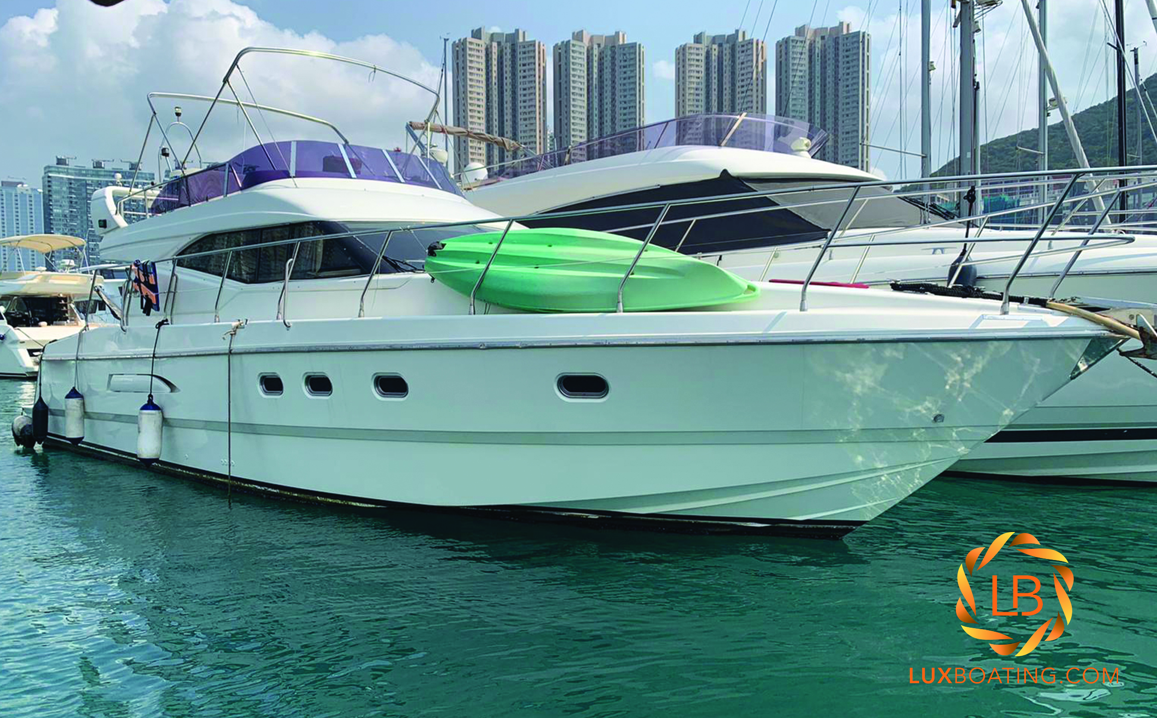 1993 AZIMUT 43