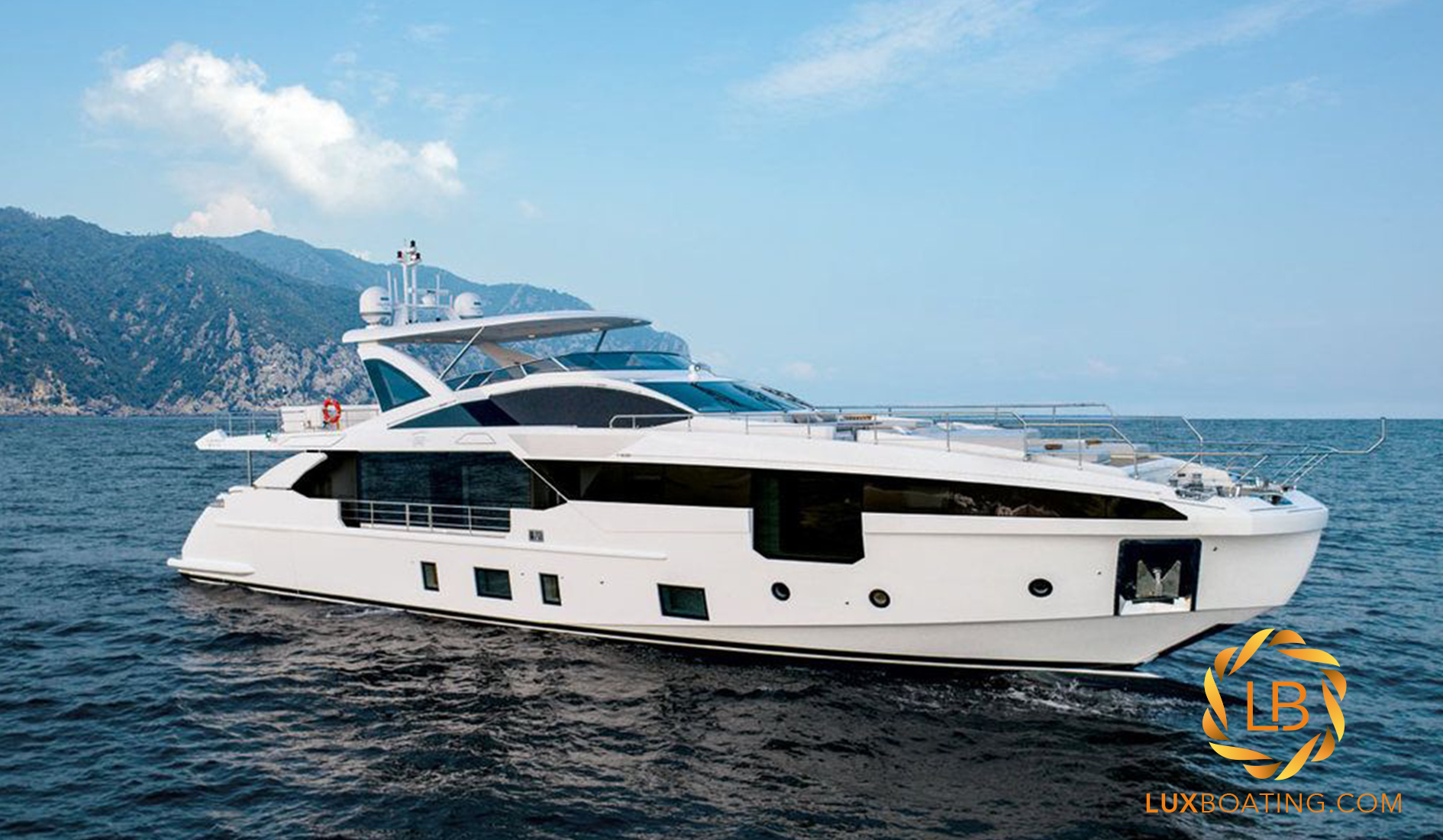 2022 AZIMUT GRANDE 32M - LONG TENG