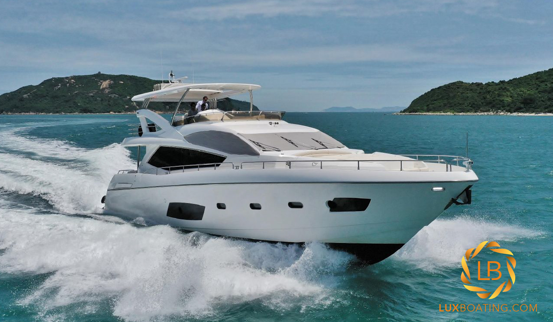 2013 SUNSEEKER MANHATTAN 73