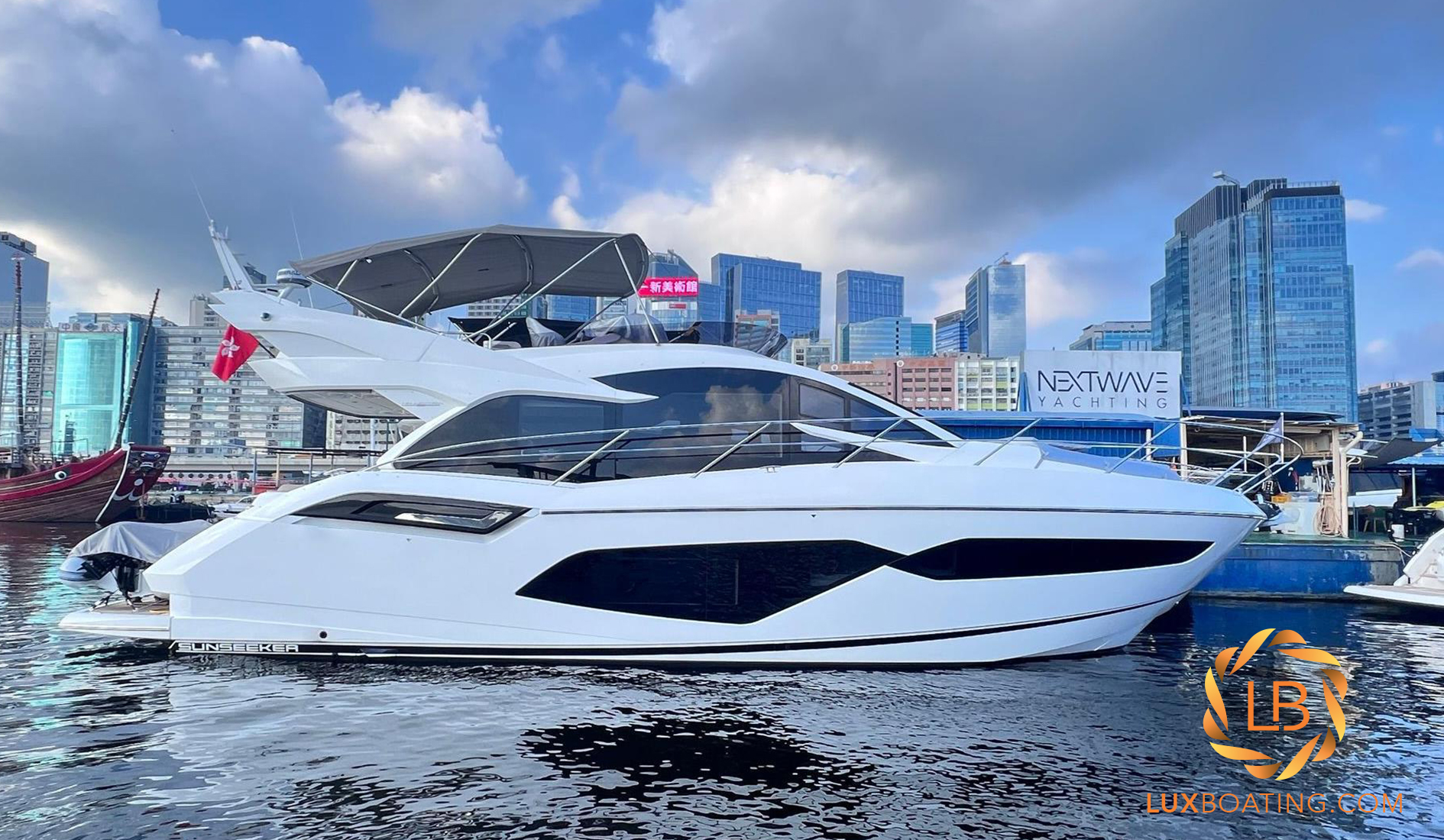 2022 SUNSEEKER MANHATTAN 55