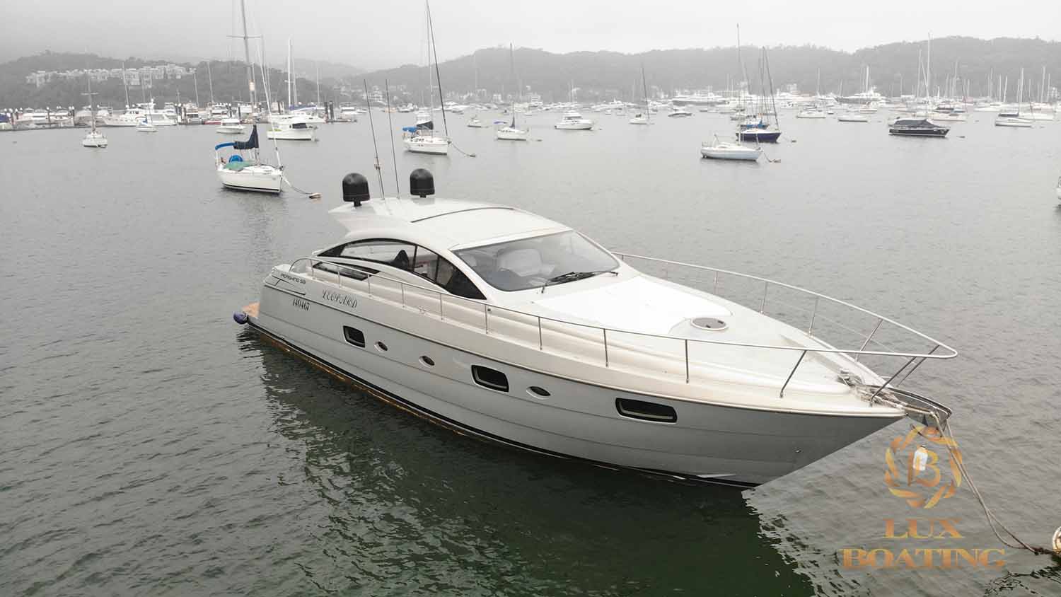 2011 PERSHING 58