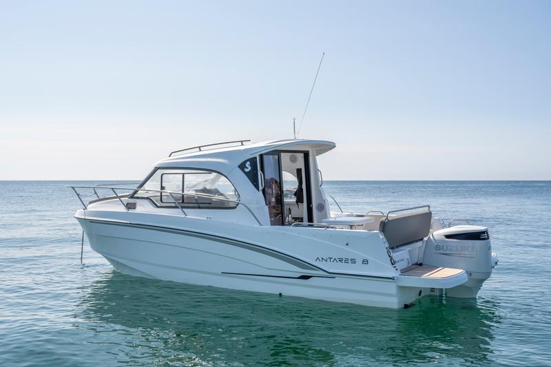 2023 Beneteau Antares 8
